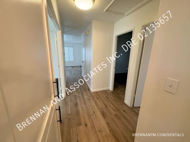 Building Photo - Rehabbed 3-bed, 2-bath, Near Spring Valley