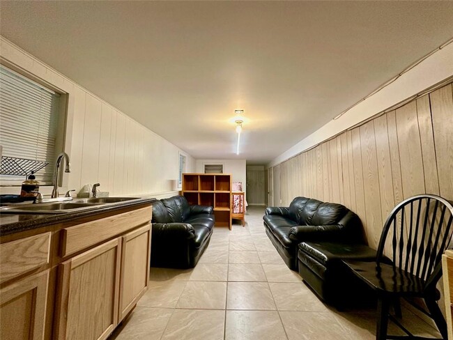 Foto del edificio - 23 Seanna Rd