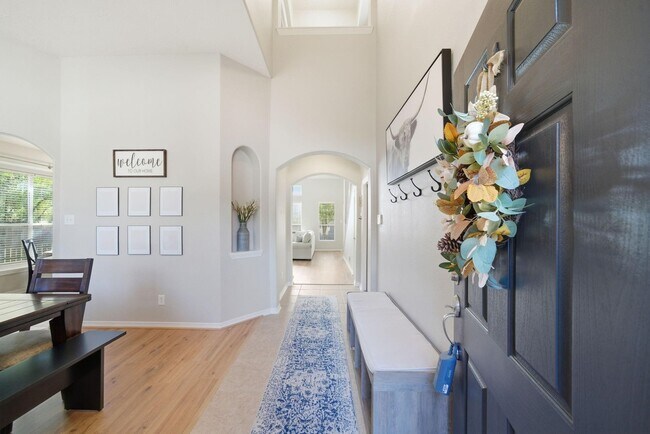 Foto del edificio - 9207 Hidden Ct