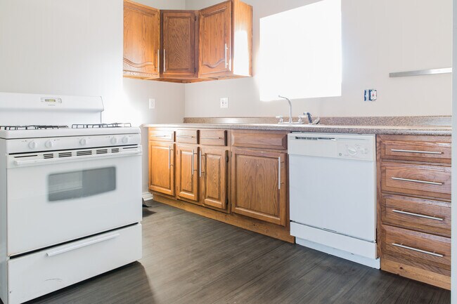 Building Photo - Available June 2024 - Check out this beaut...