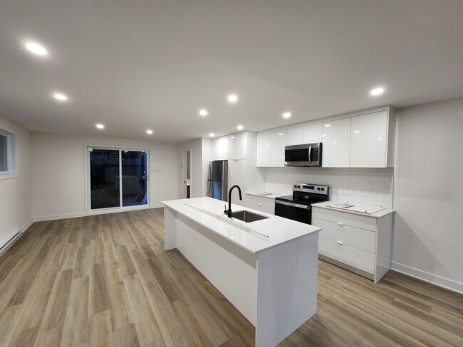 Photo du bâtiment - 6770 Av Papineau