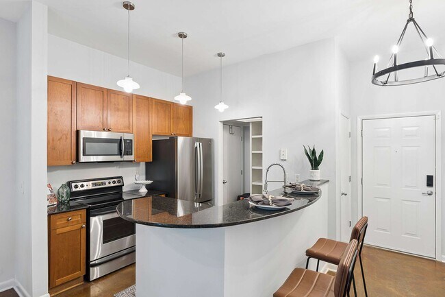 Foto del edificio - Stylish 1/1 Condo in Inman Park, Right on the ATLBeltLine!