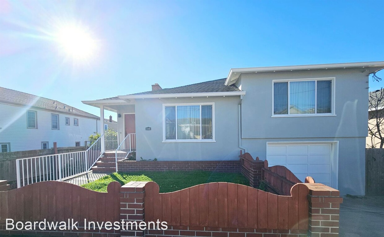Foto principal - 4 br, 3.5 bath House - 439 Baden Ave