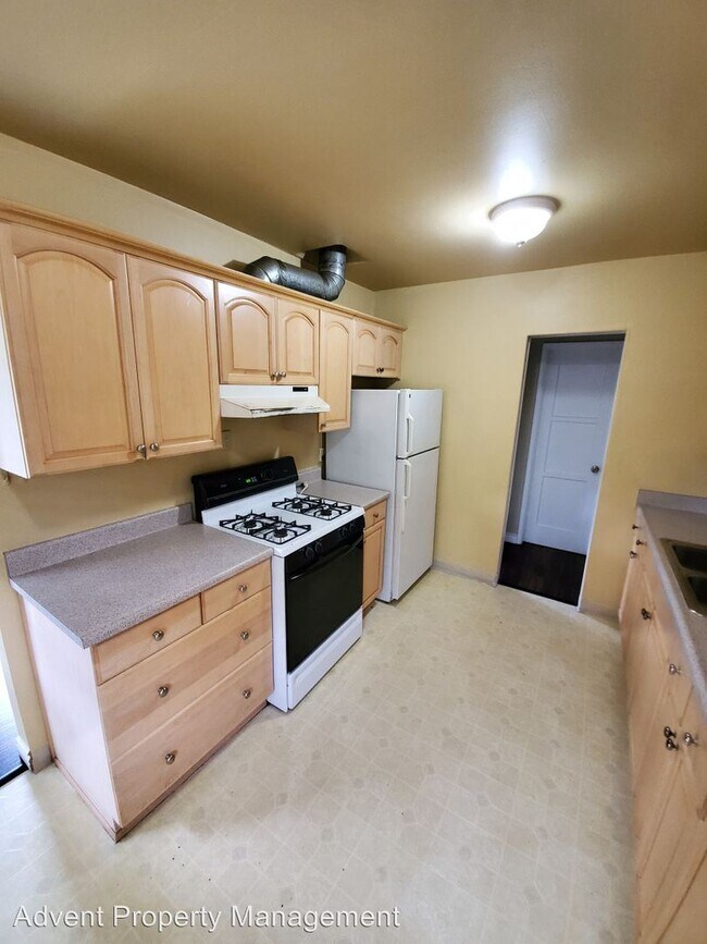 Foto del edificio - 4742-4744 Narragansett Ave