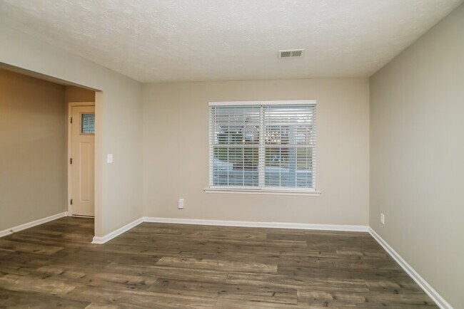 Foto del edificio - 3818 Landgraf Cove