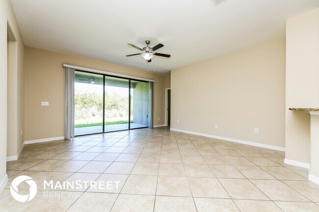 Foto del edificio - 13402 White Sapphire Rd