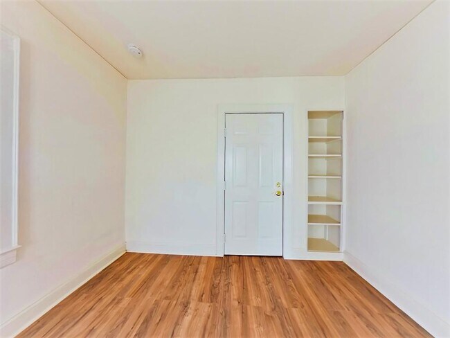 Foto del edificio - 305 Fife Street Unit 4