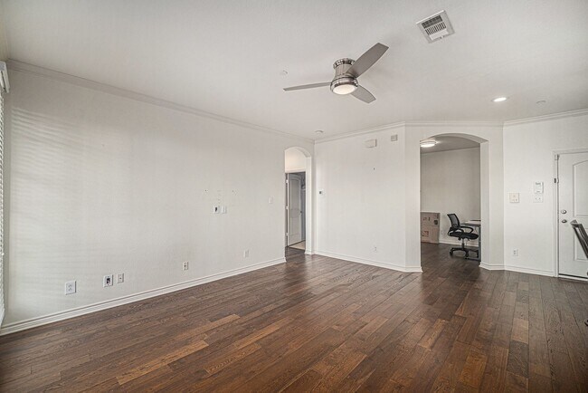 Foto del edificio - Downtown Fort Worth Condo with Office!