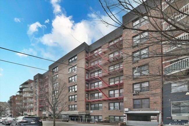 Building Photo - 87-20-87175 175th St
