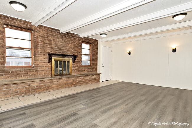 Living Room - 2415 E Sand Lake Rd