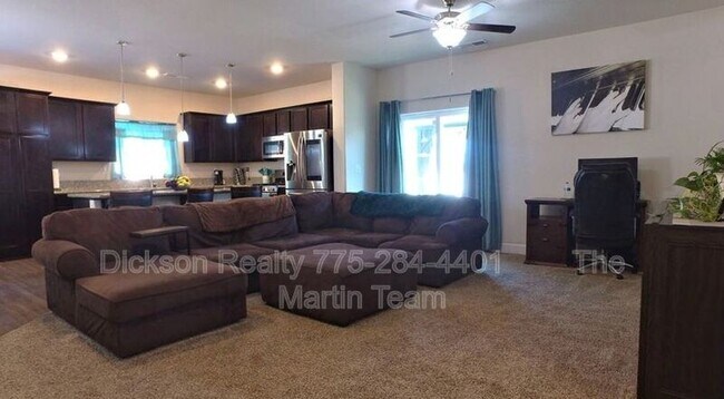 Foto del edificio - 650 White Eagle Ln