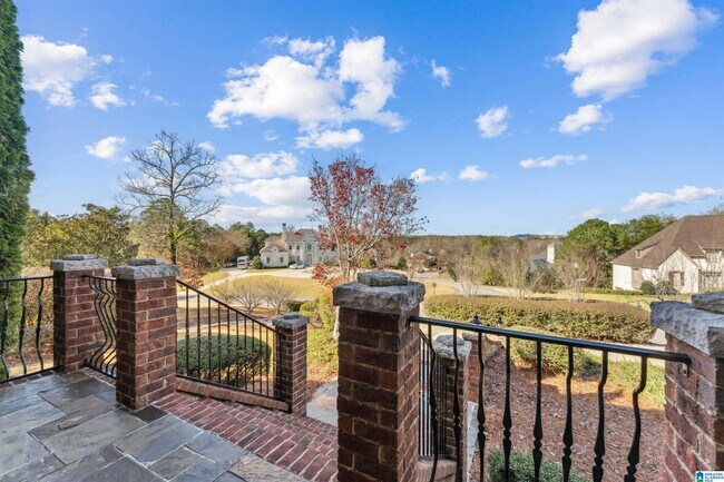 Foto del edificio - 2005 Lake Heather Dr