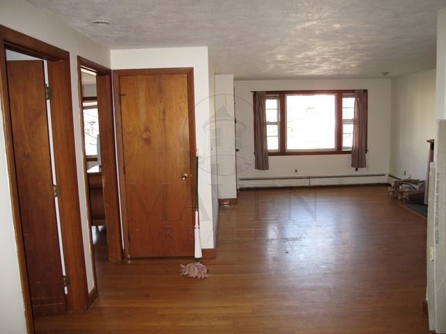 Building Photo - 400 Walden St