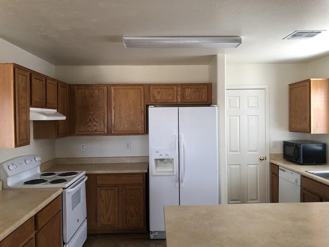 Foto del edificio - 24752 N Good Pasture Ln