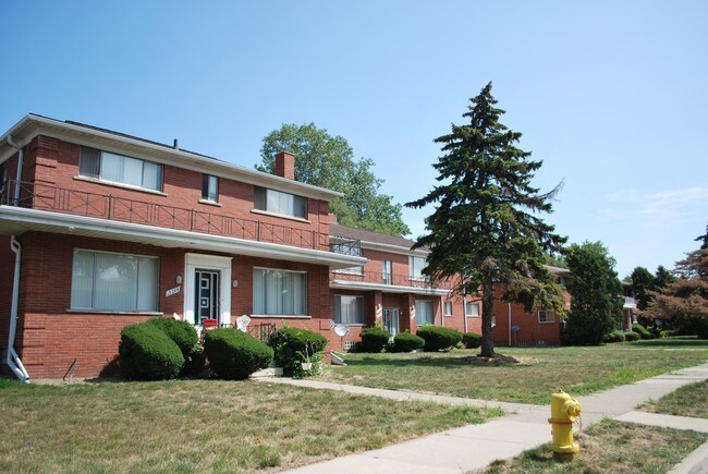 Foto del edificio - 15100-15136 Miller St