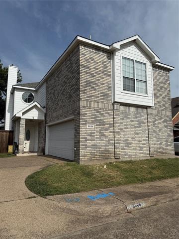Foto principal - 3826 Brandon Park Dr