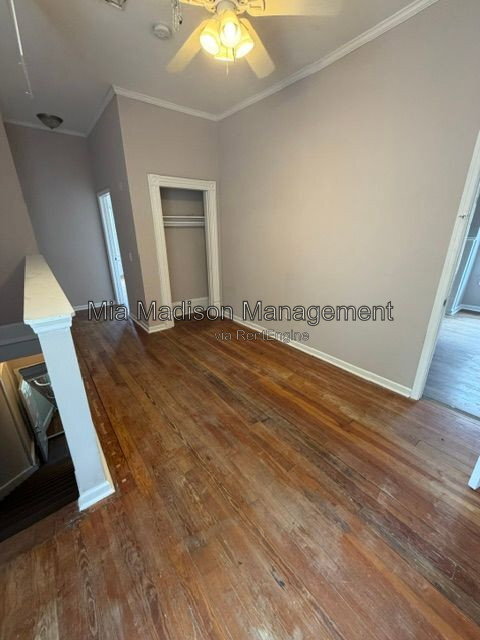 Foto del edificio - 305 W 39th St