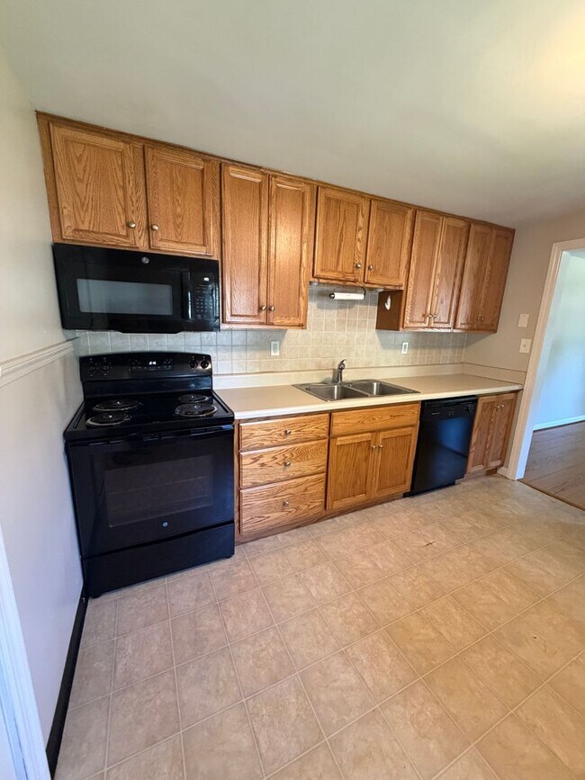 Foto del edificio - Convenient Blacksburg Duplex Close to VT