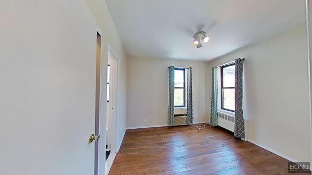 Building Photo - 1 bedroom in Manhattan NY 10013