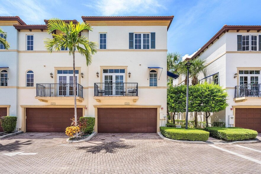 Photo - 3261 Estancia Lane Unit
