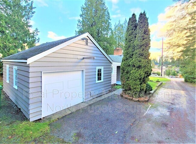 Foto del edificio - 3822 Shelby Rd