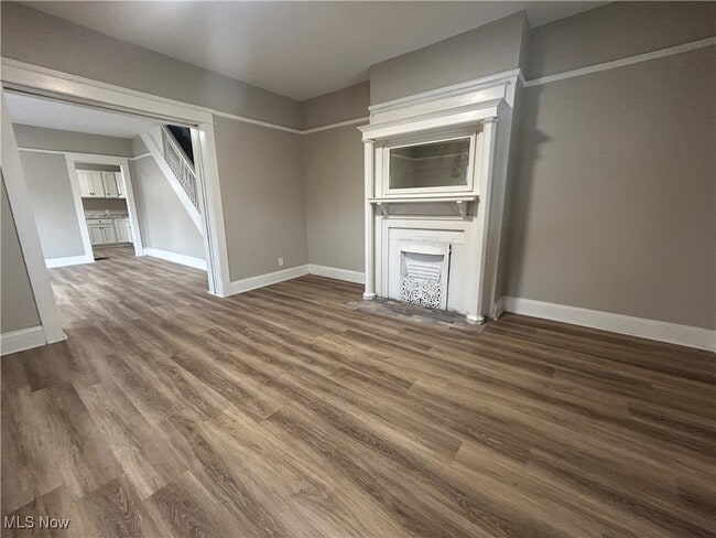 Foto del edificio - 7417 Linwood Ave