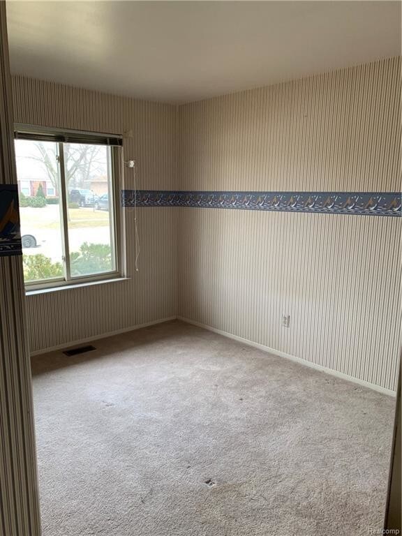 Building Photo - 1402 Whittier Dr