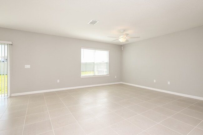 Building Photo - 444 Waterford Dr