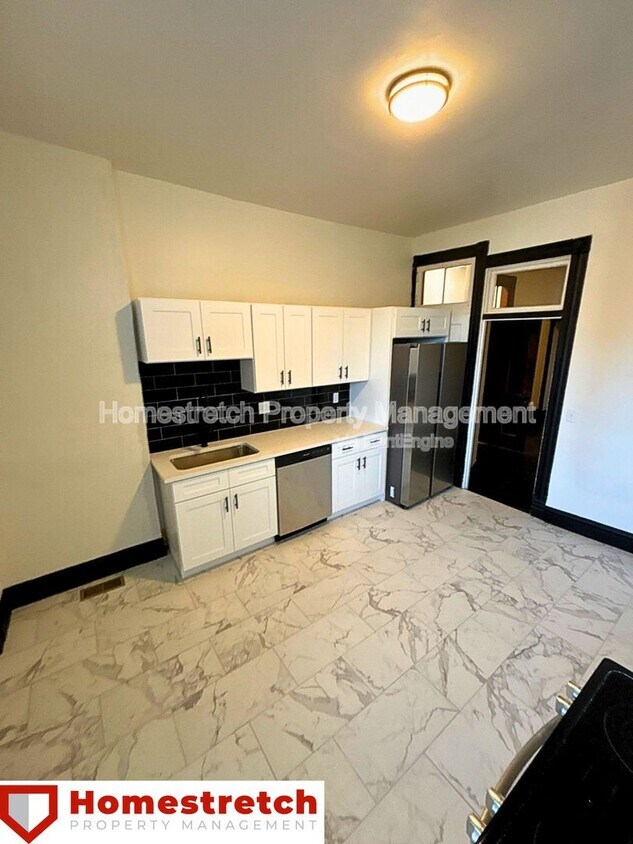 Foto principal - 3629 Missouri Ave
