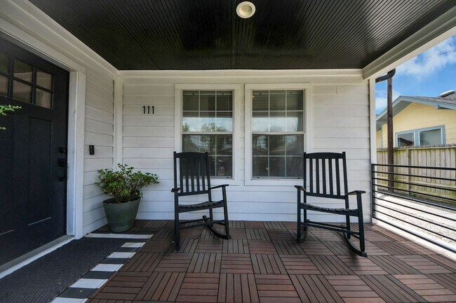 Foto del edificio - 111 Jenkins St