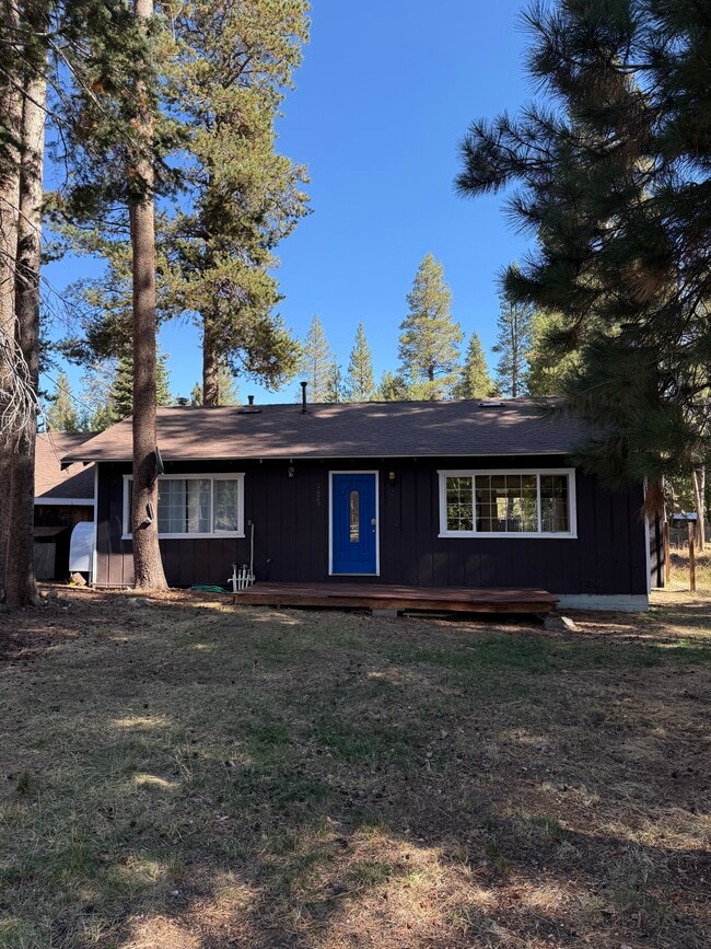 Building Photo - 1623 Arrowhead Ave