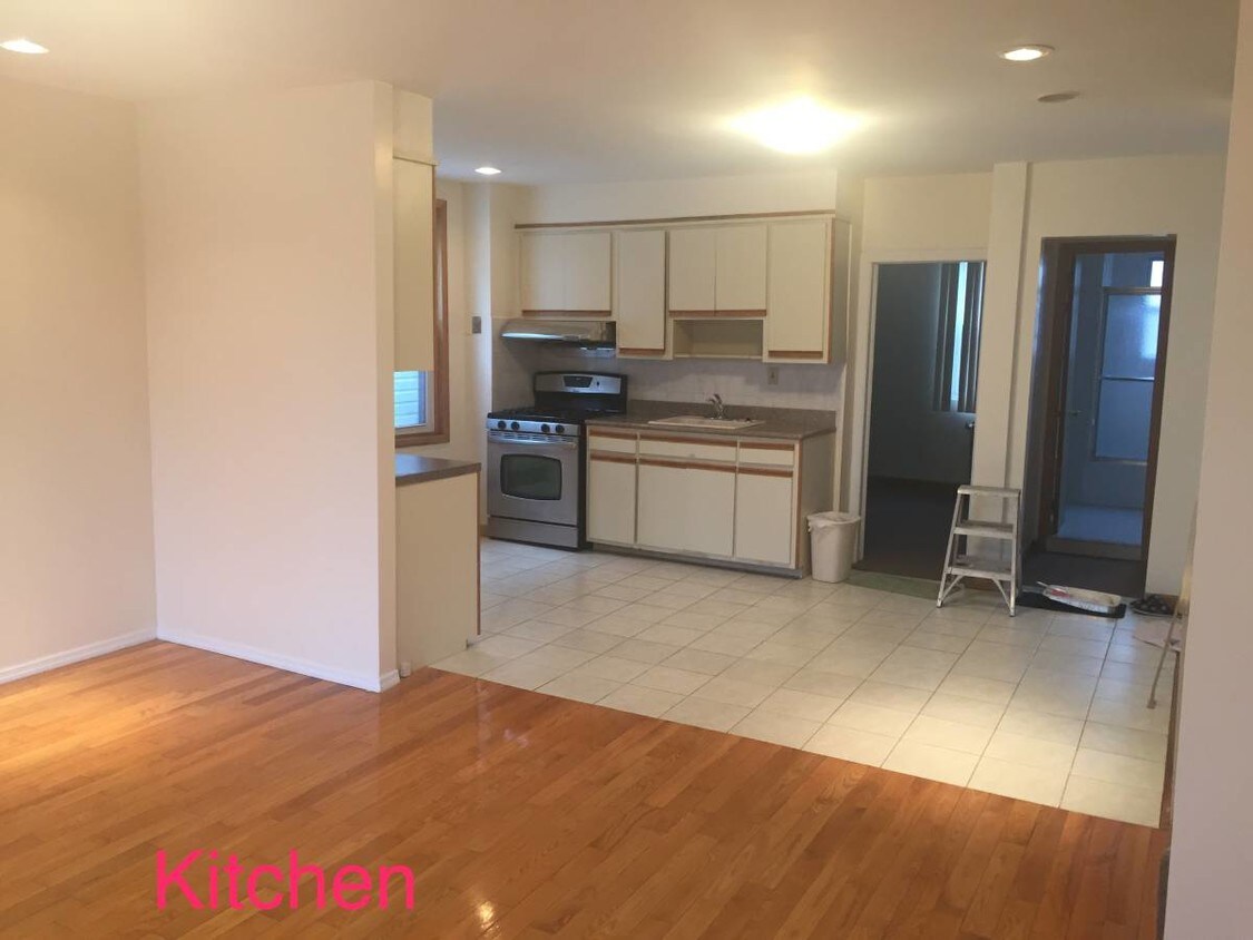Foto principal - 1408 77th St