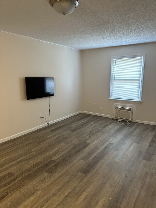 Foto principal - 1507 E Washington St