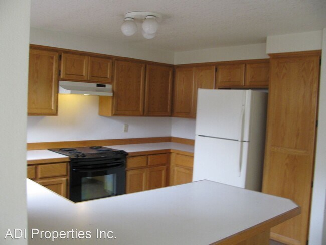 Foto del edificio - 3 br, 2.5 bath House - 16629 NW Charlais St.