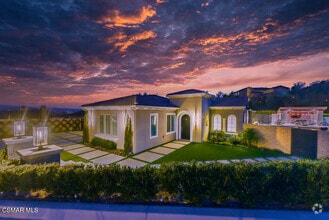 Building Photo - 6981 Shadow Wood Dr