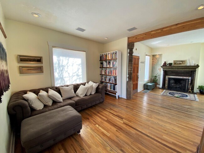 Foto del edificio - 427 K St E