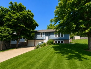 Building Photo - 143 E J Frick Dr