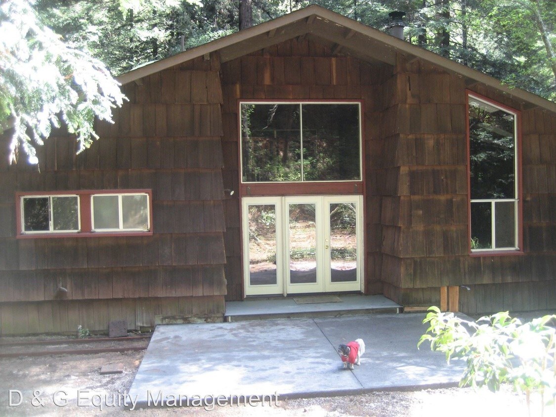 Primary Photo - 14255 Green Valley Rd