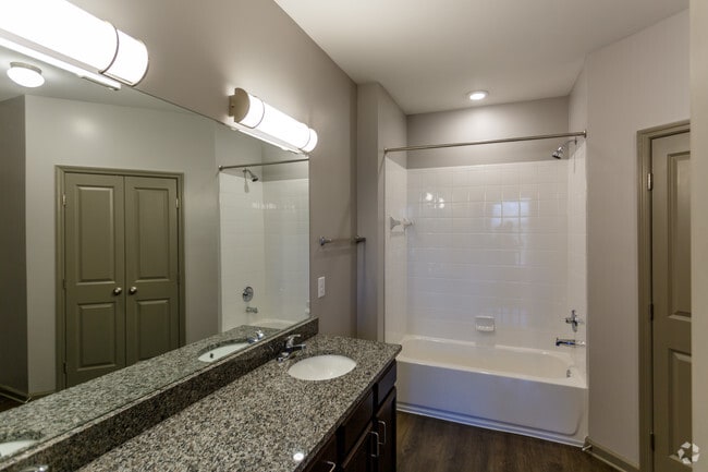 Kitchen - Flats at Walden Grove