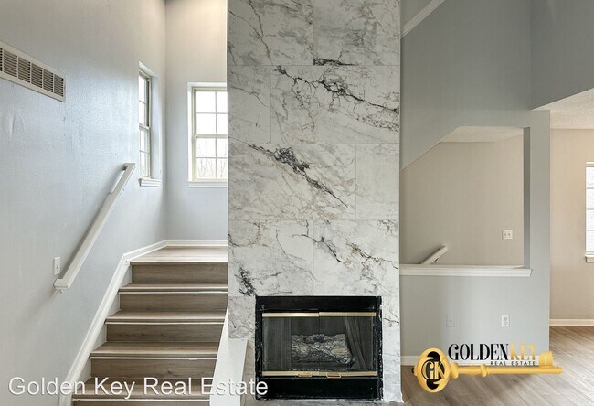 Foto del edificio - 3 br, 3 bath House - 11201 Pinehurst Ln