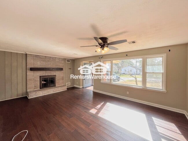 Building Photo - 3904 S Rd