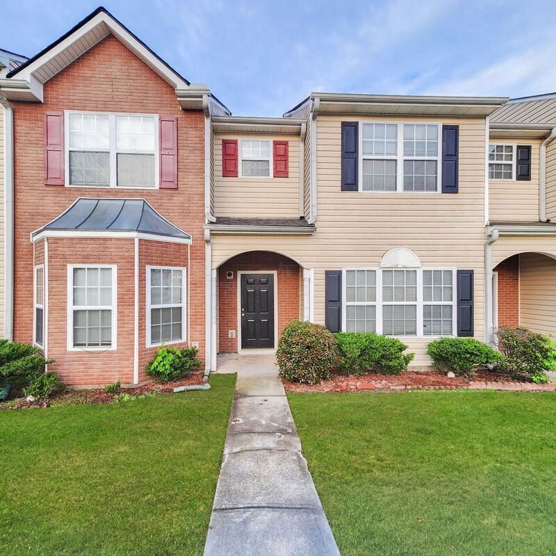 Primary Photo - 3130 Oakley Pl