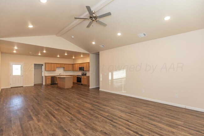 Foto del edificio - 7604 Beck Dr