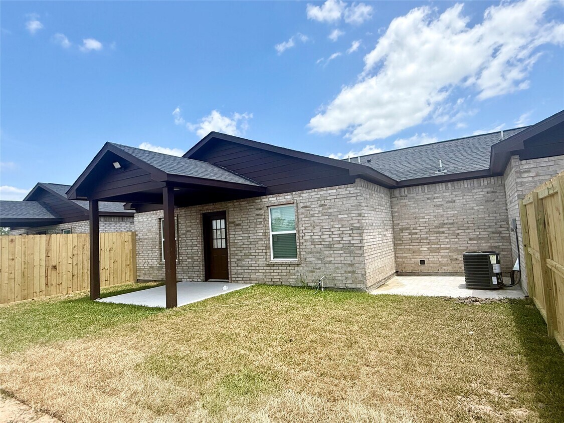 Foto del edificio - 9508 Quaker Ct