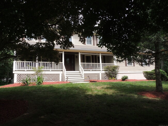 Building Photo - 12 Cardinal Ln