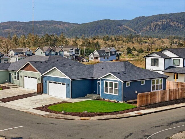 Foto del edificio - 1396 Seabright Wy