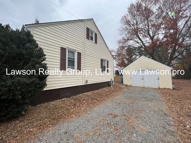 Building Photo - Cozy Home on Plantation Road w/ Garage