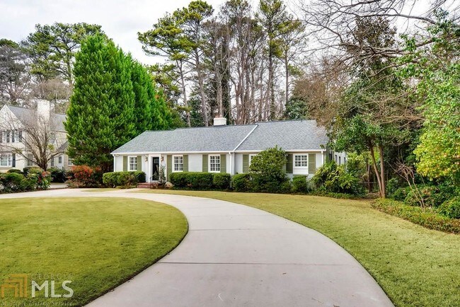 Foto del edificio - 15 Putnam Dr NW