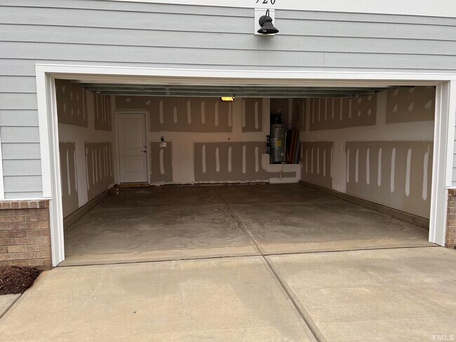 Foto del edificio - 920 Clearhaven Ln