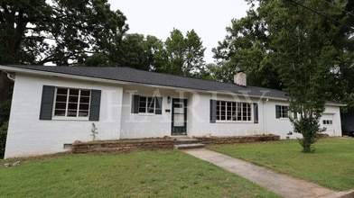 Building Photo - 7 Eastridge Ct